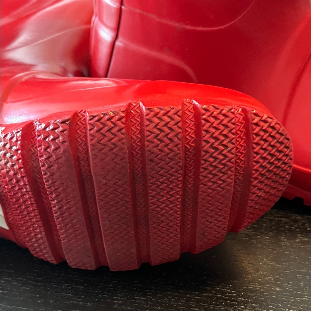 Hunter Rain Boots (Pillar Box Red) - Picture 12 of 16